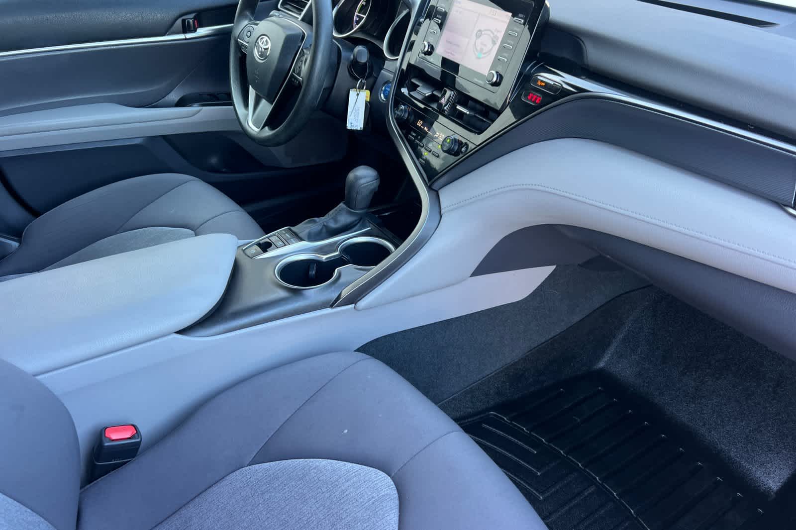 Thumbnail: 2023 Toyota Camry - 15