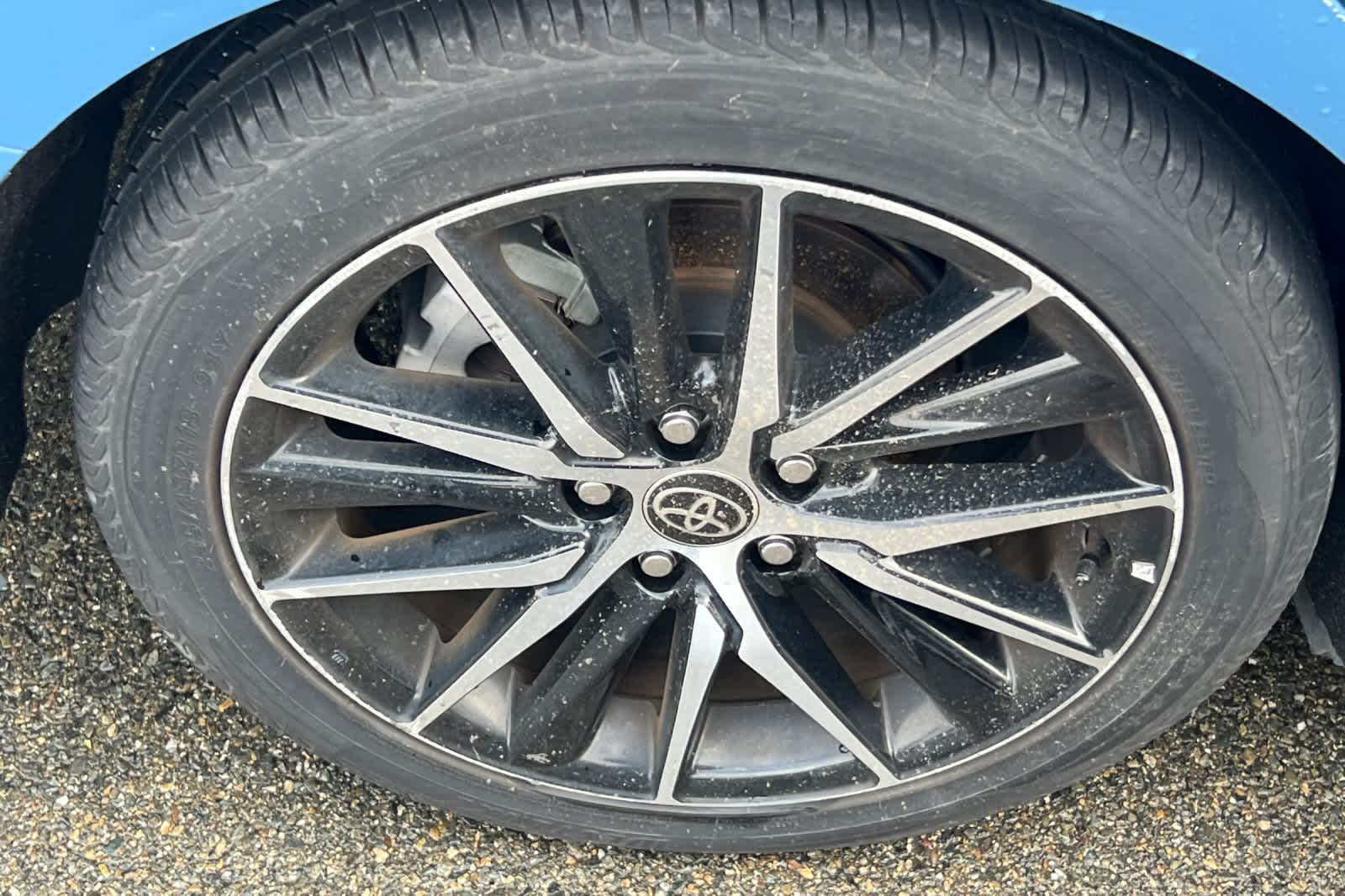 Thumbnail: 2023 Toyota Camry - 14