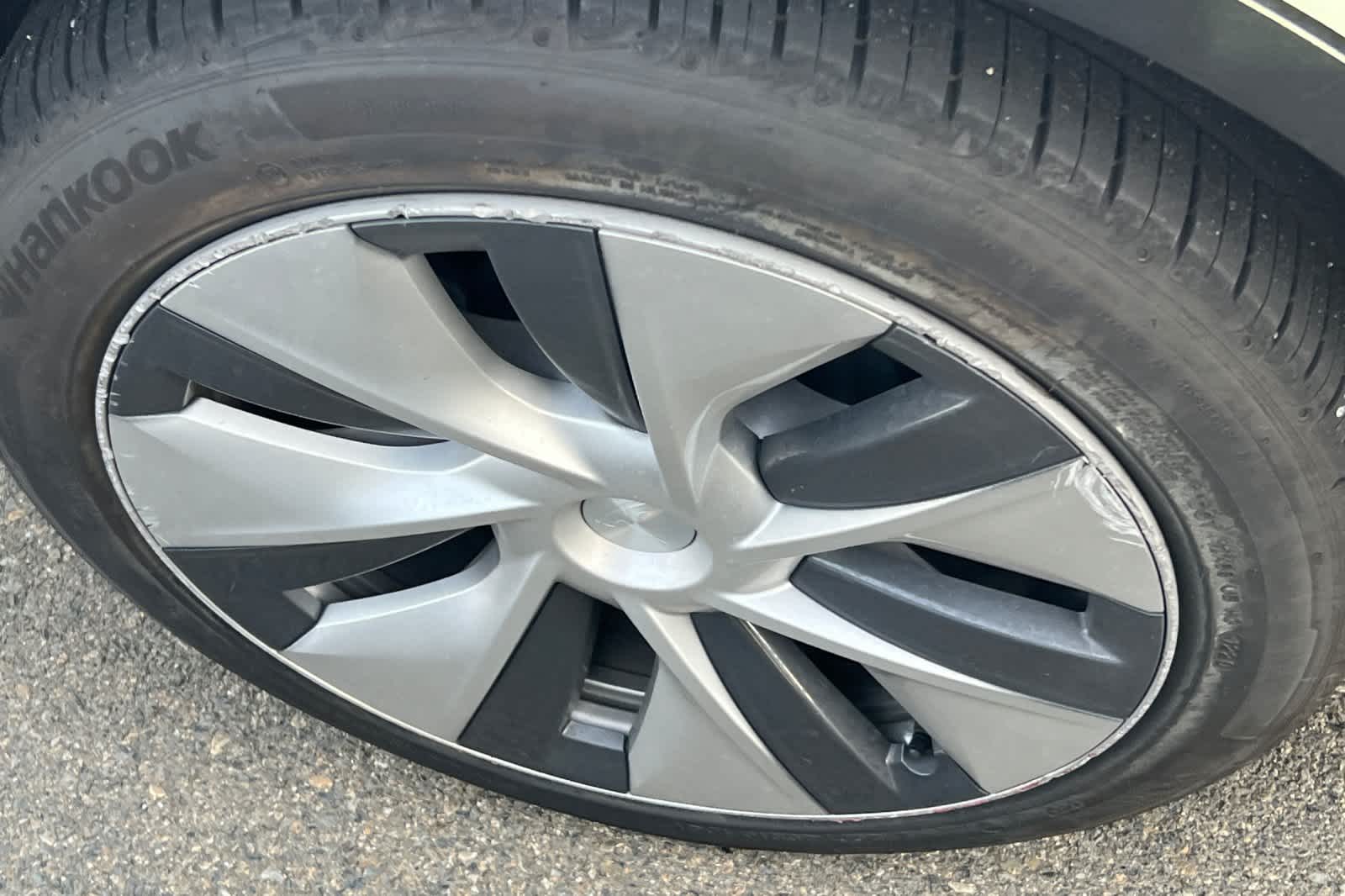 Thumbnail: 2023 Tesla Model Y - 13