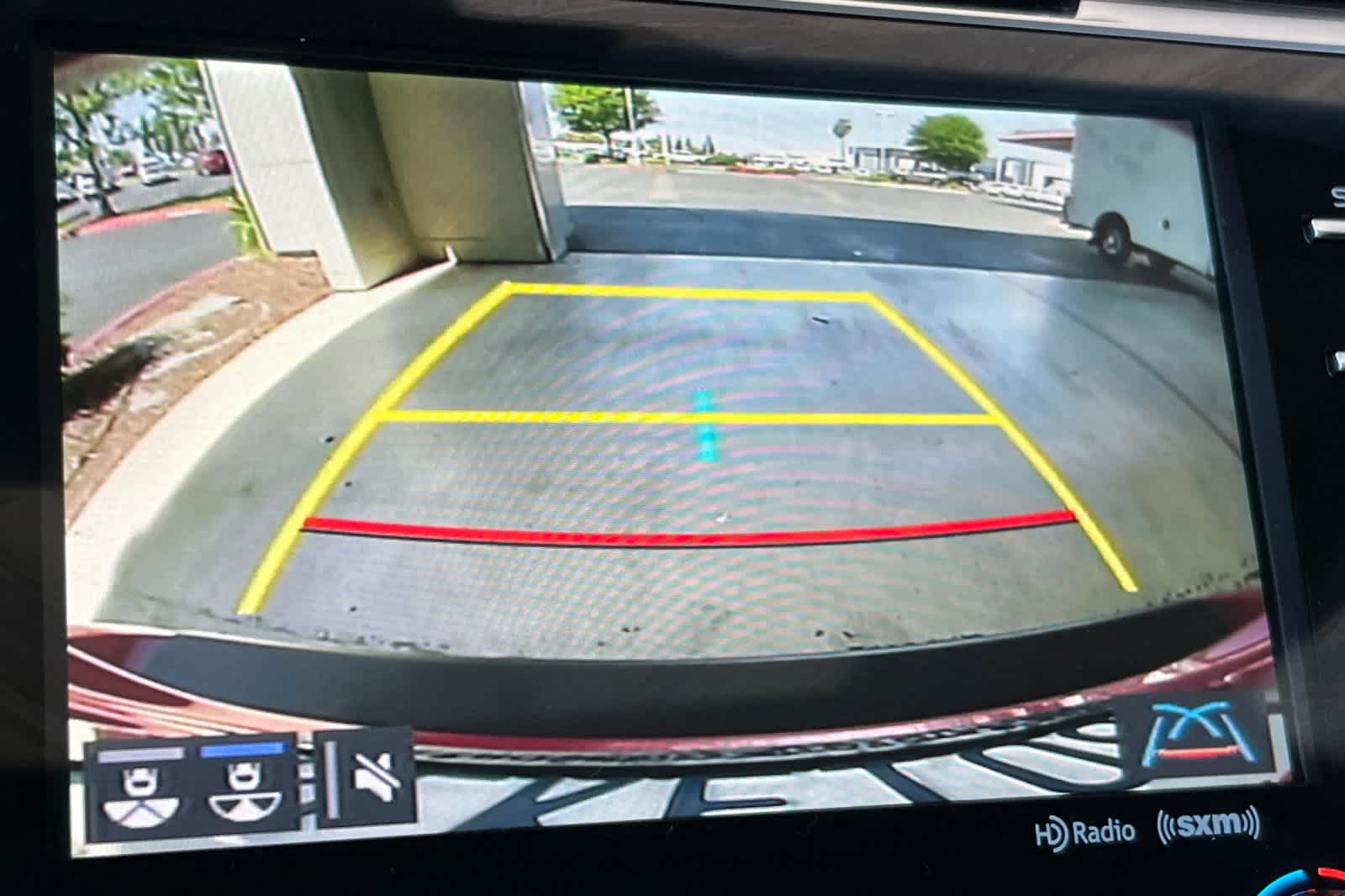 Thumbnail: 2019 Toyota Camry - 19