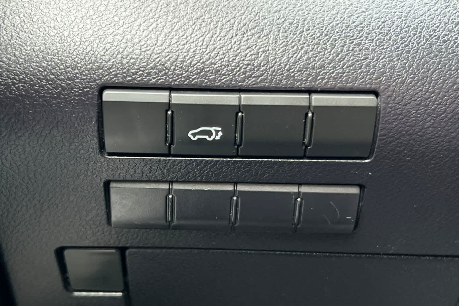 Thumbnail: 2016 Lexus RX - 30