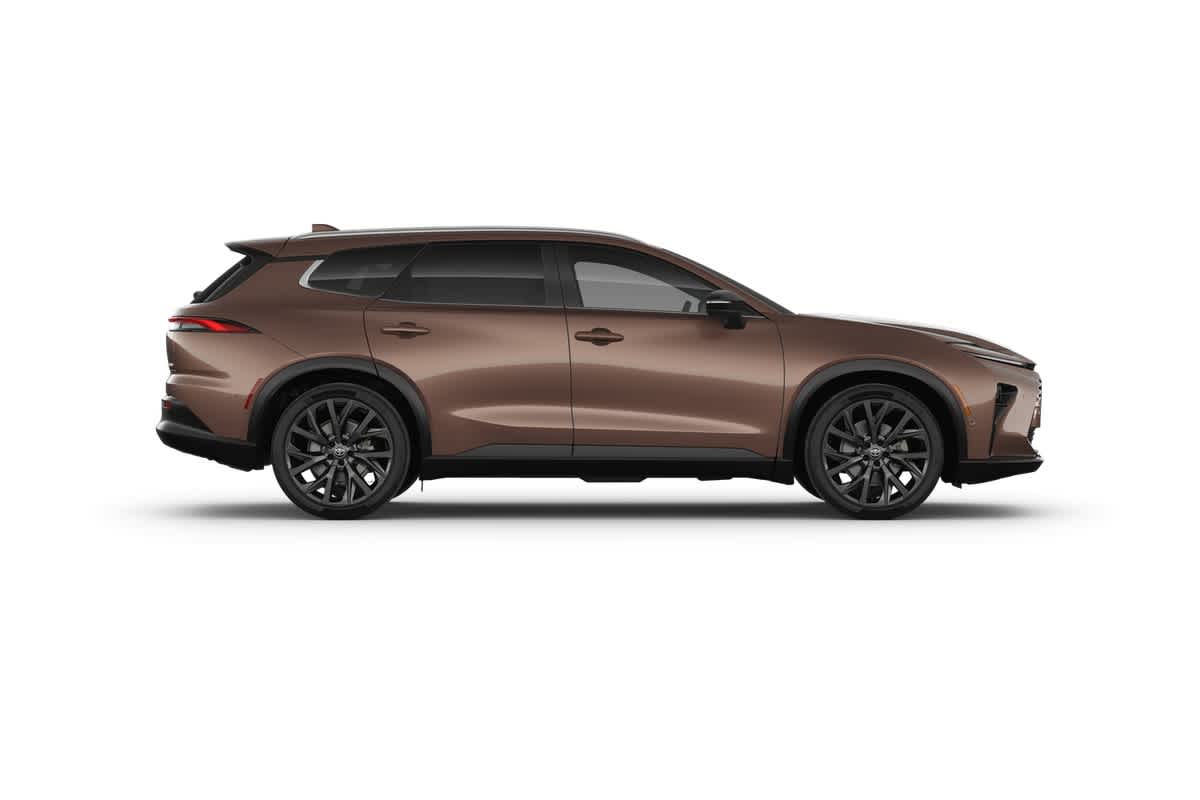 Thumbnail: 2025 Toyota Crown Signia - 12