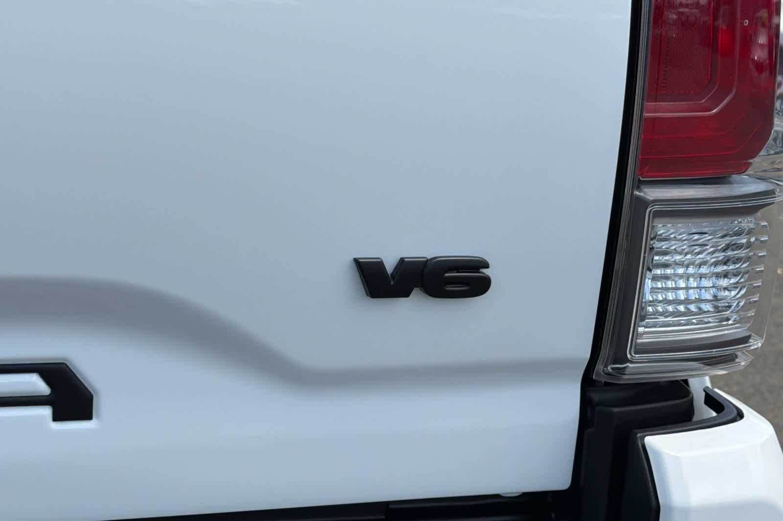 Thumbnail: 2023 Toyota Tacoma - 30