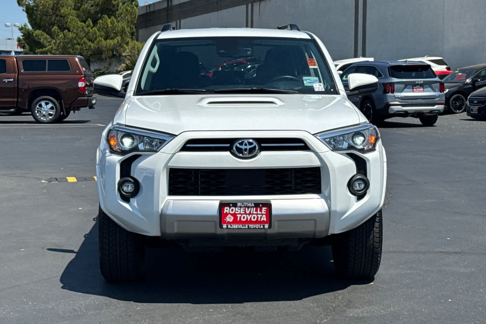 Thumbnail: 2024 Toyota 4Runner - 10