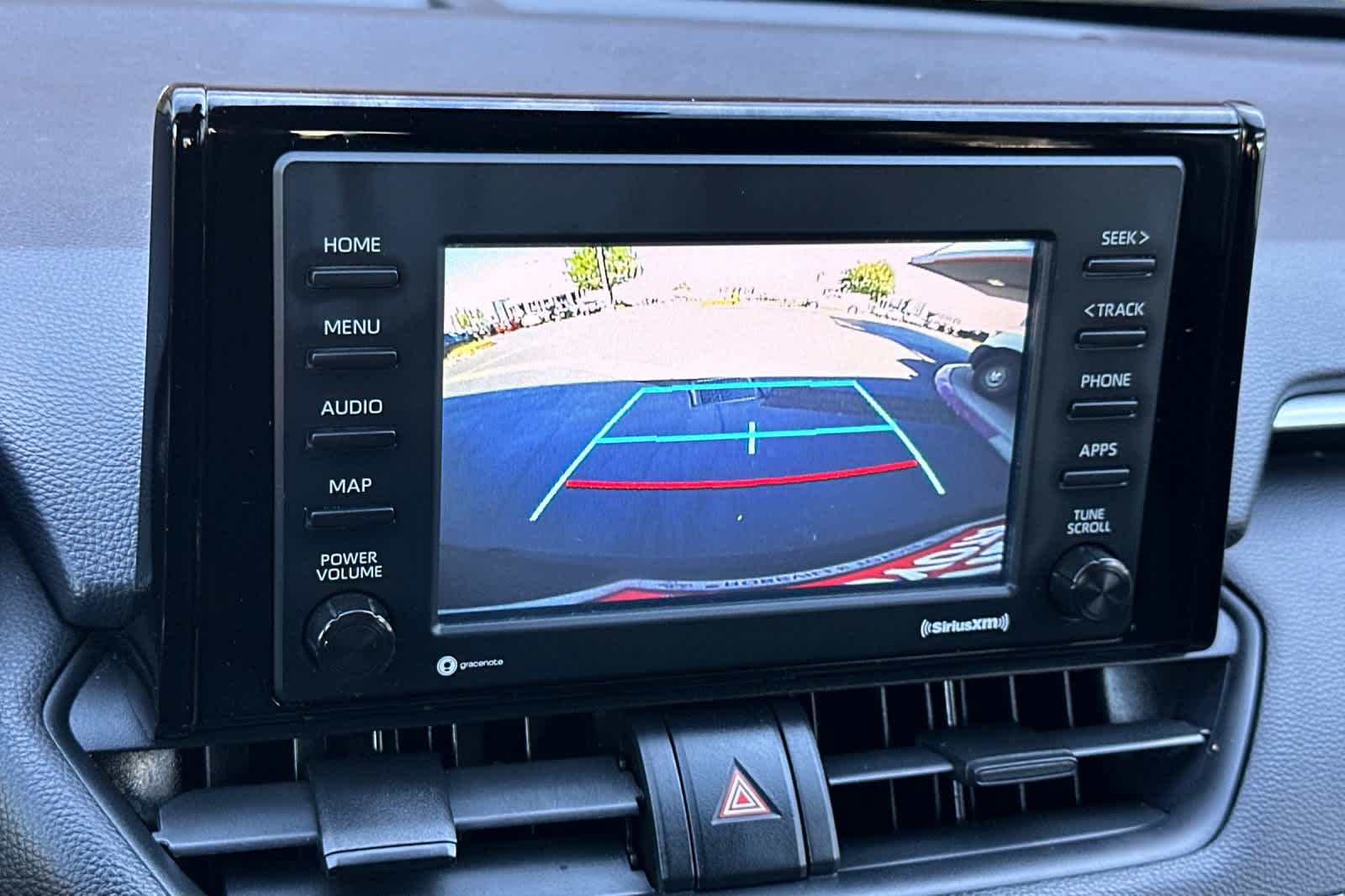 Thumbnail: 2021 Toyota RAV4 - 21