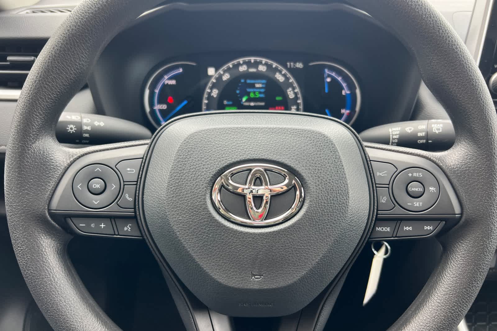 Thumbnail: 2025 Toyota RAV4 - 23