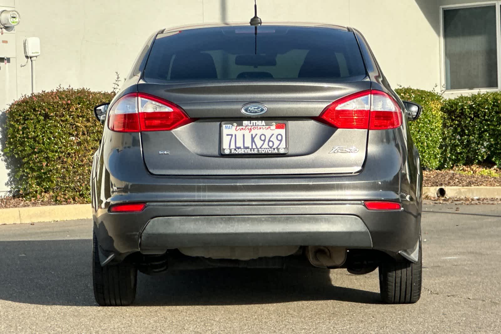 Thumbnail: 2015 Ford Fiesta - 8