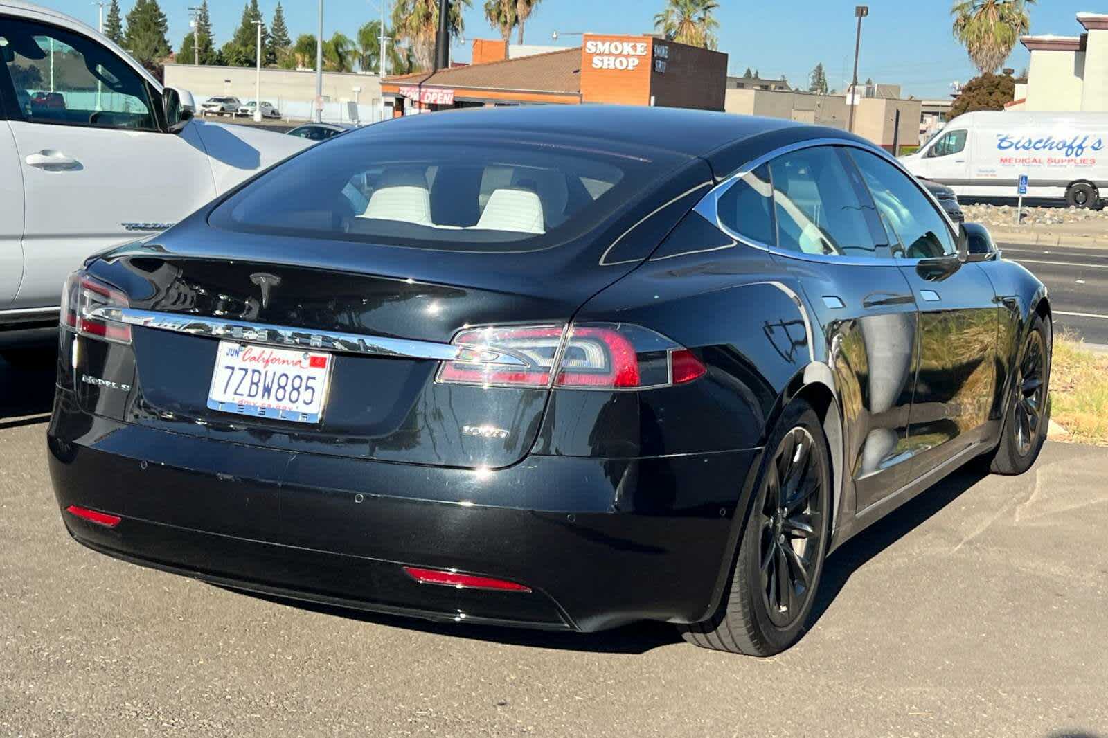 Thumbnail: 2017 Tesla Model S - 2