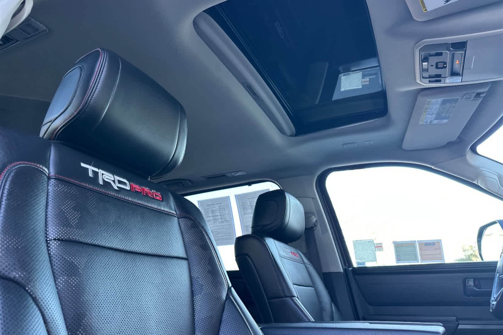 Thumbnail: 2023 Toyota Sequoia - 19