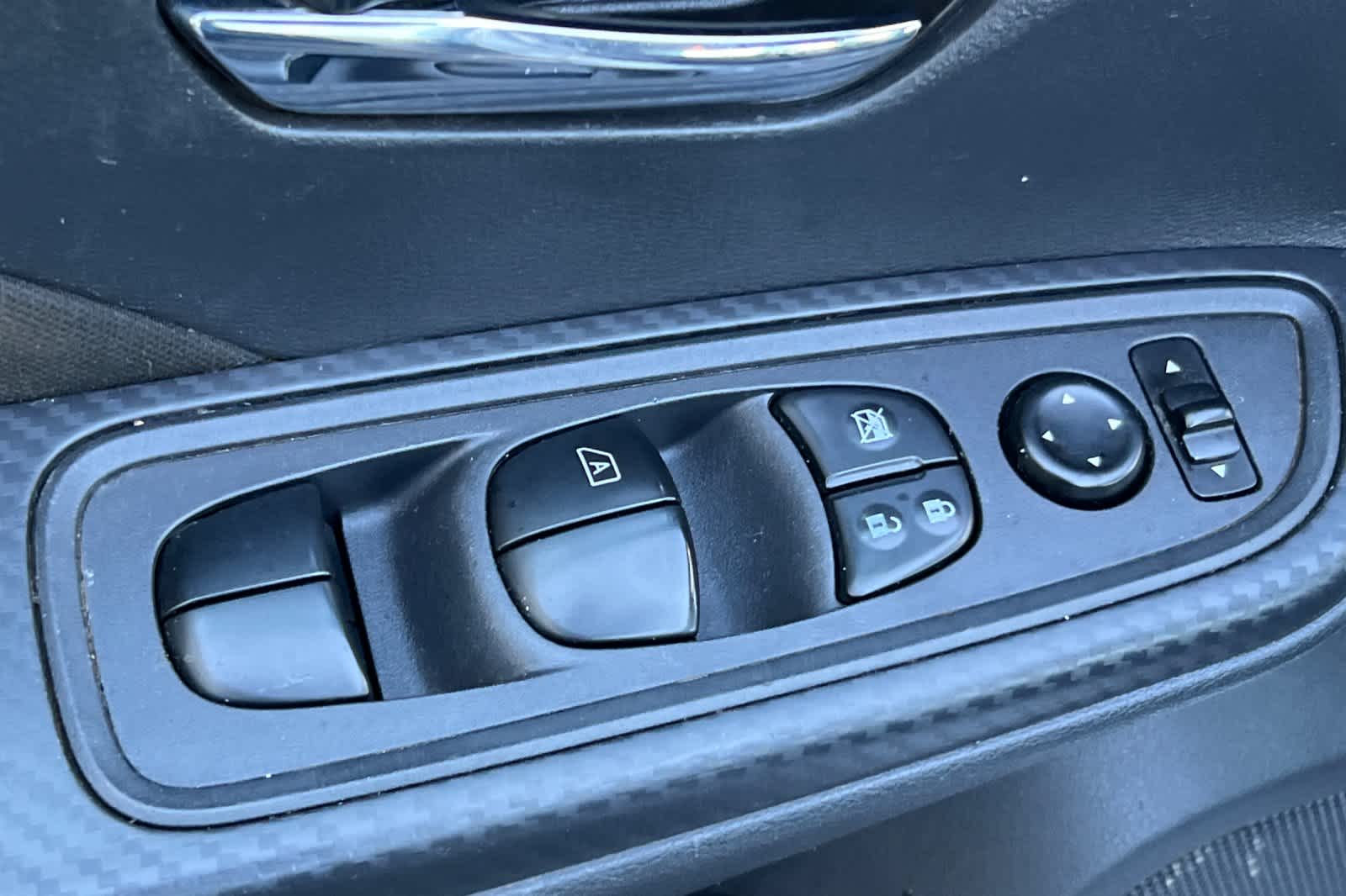 Thumbnail: 2021 Nissan Versa - 13