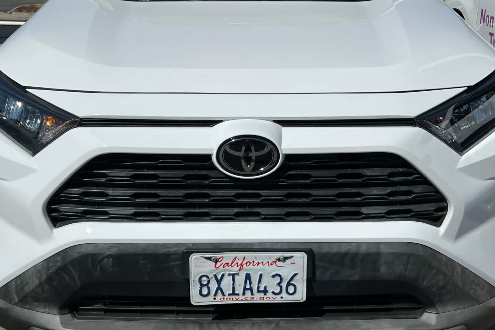 Thumbnail: 2021 Toyota RAV4 - 9