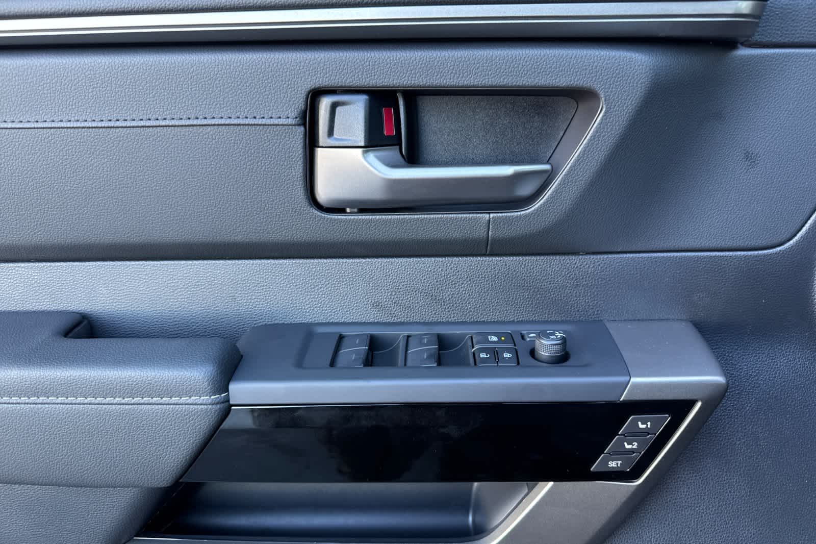 Thumbnail: 2026 Toyota Tundra - 12