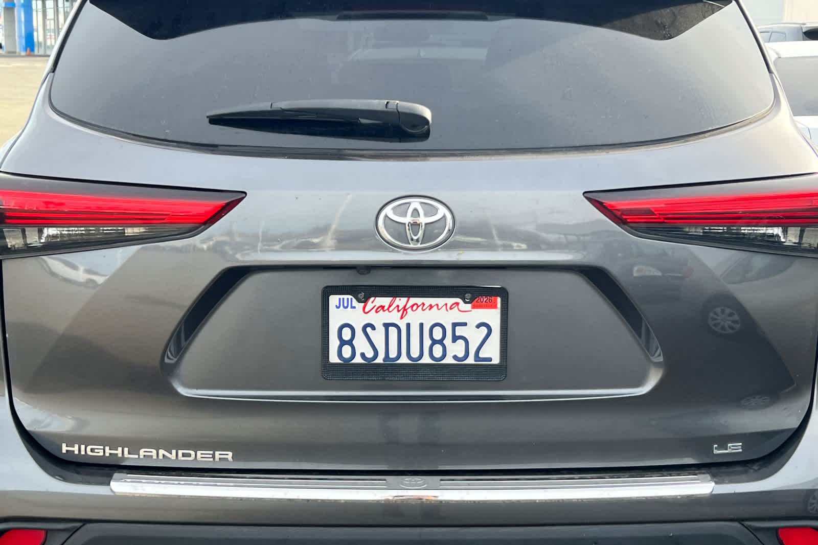 Thumbnail: 2020 Toyota Highlander - 16