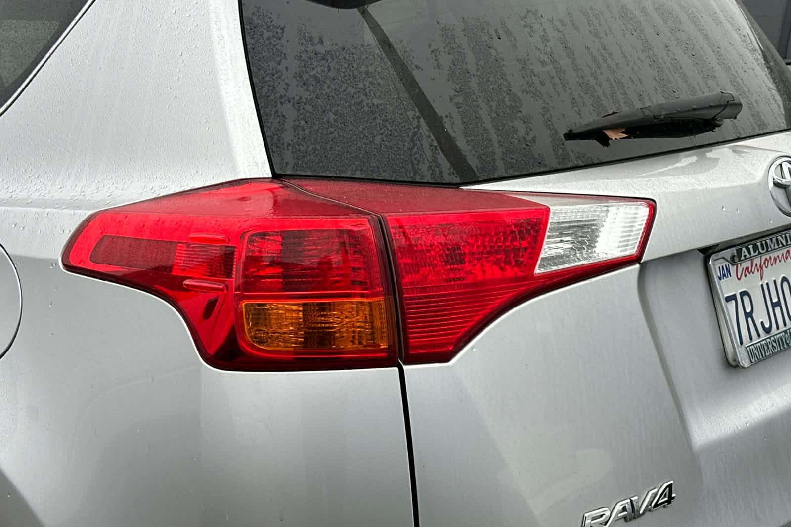 Thumbnail: 2014 Toyota RAV4 - 15