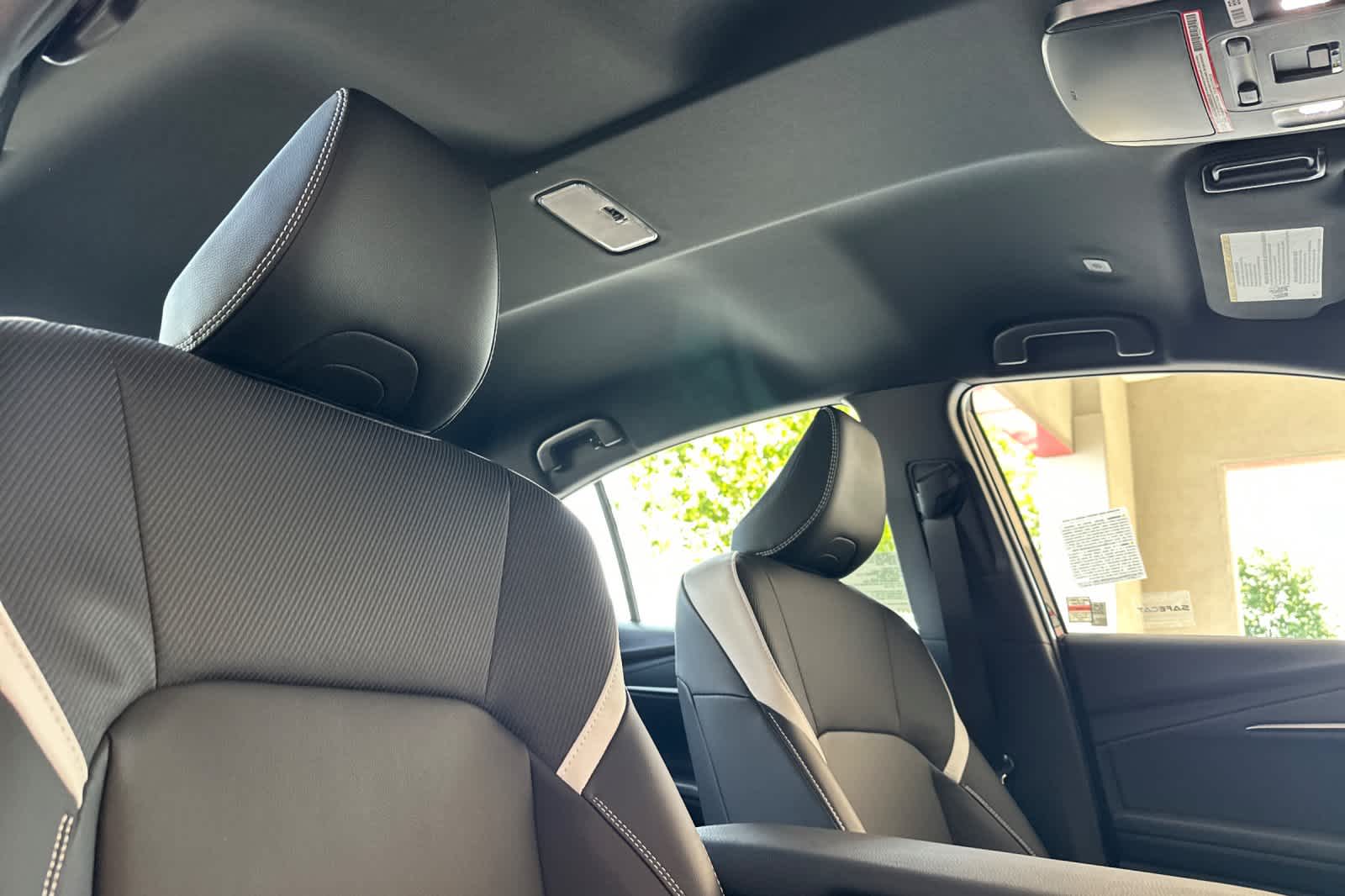 2025 Toyota Camry SE 17