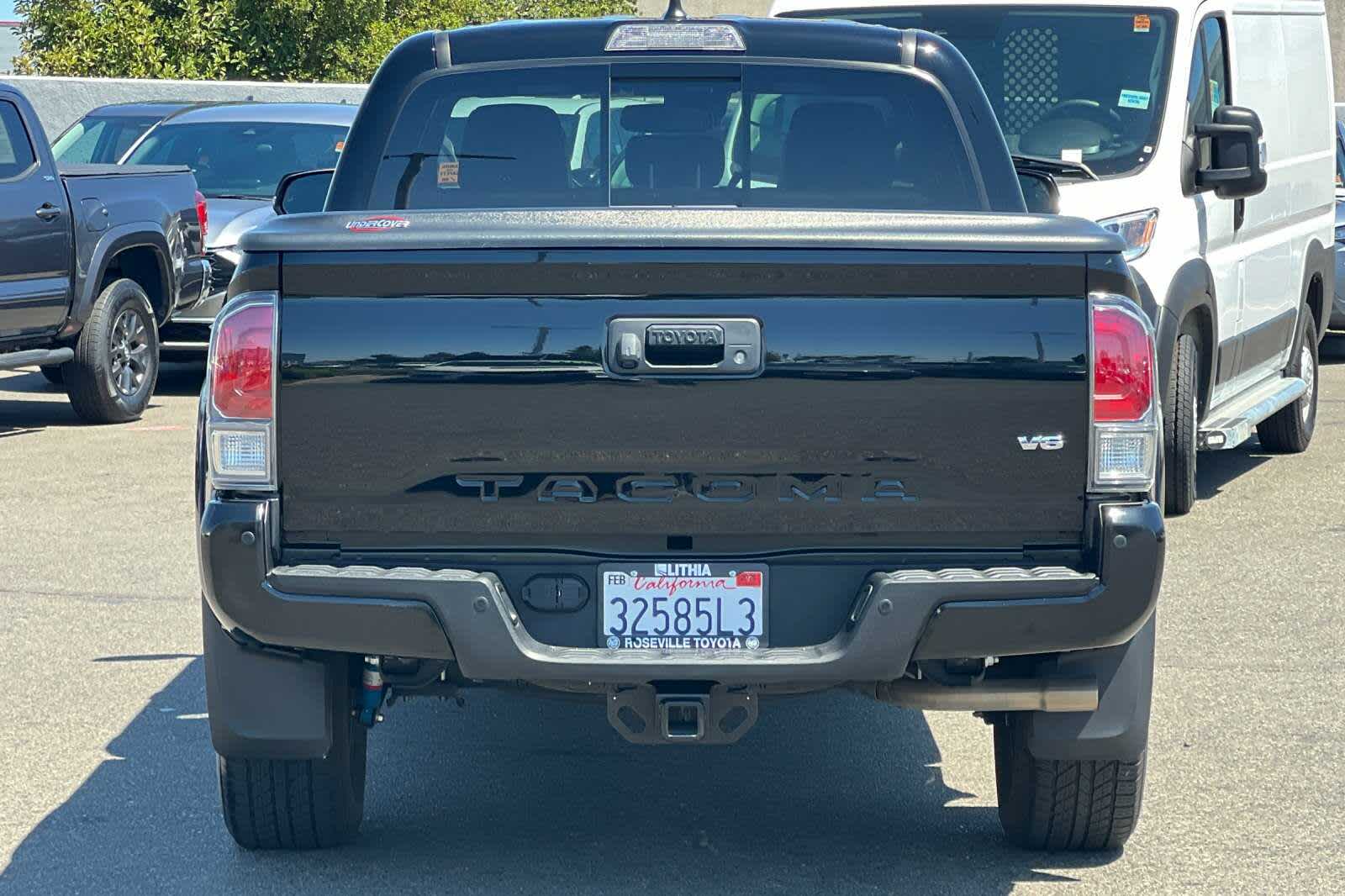 Thumbnail: 2022 Toyota Tacoma - 8
