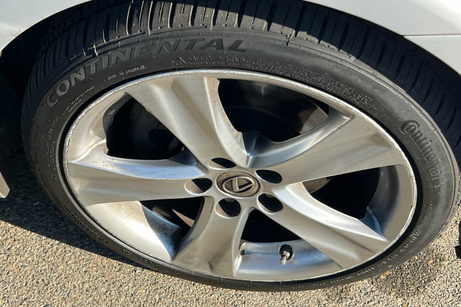 Thumbnail: 2012 Lexus IS - 11