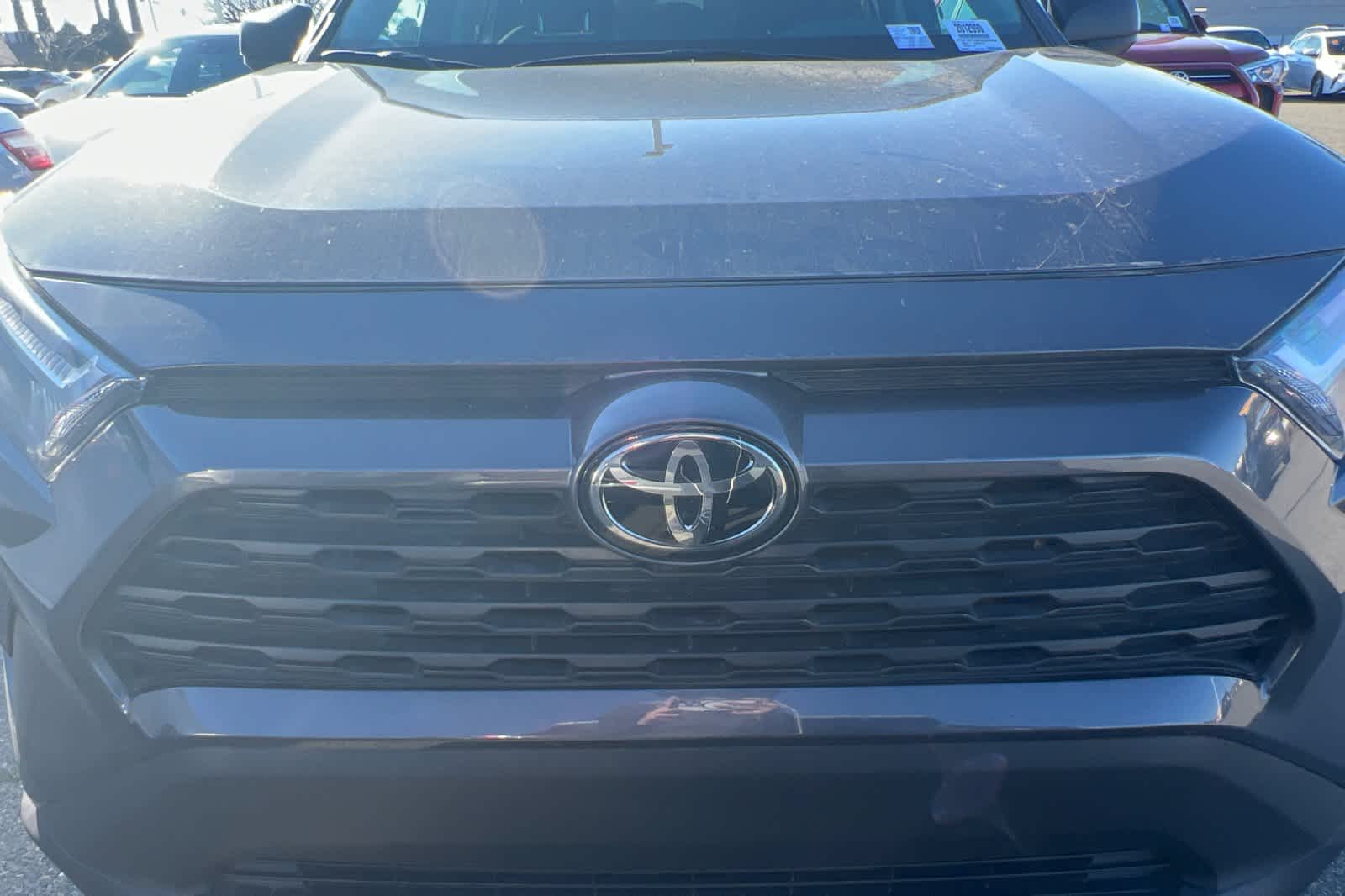 Thumbnail: 2024 Toyota RAV4 - 9