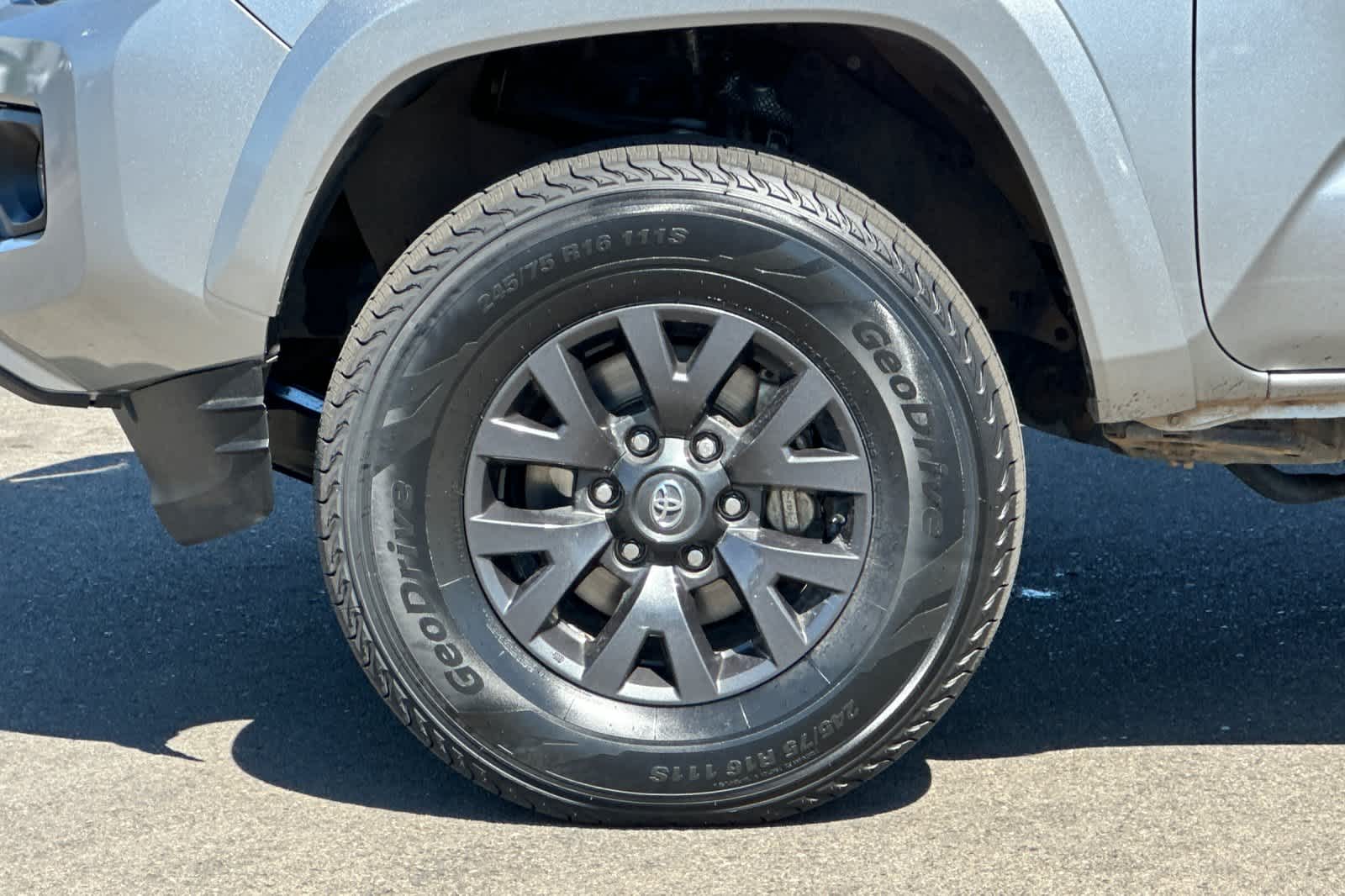 Thumbnail: 2023 Toyota Tacoma - 29