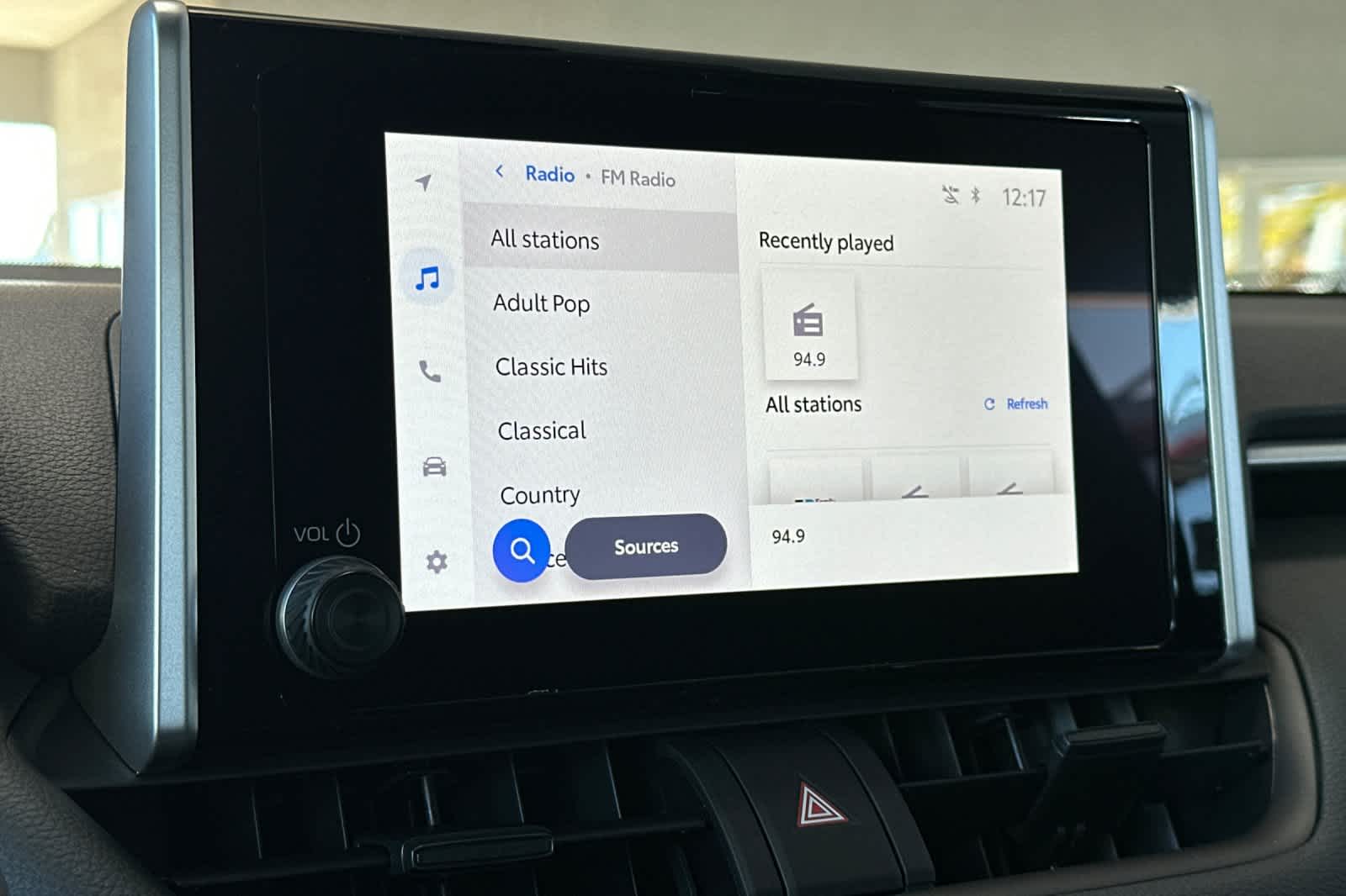 Thumbnail: 2025 Toyota RAV4 - 20