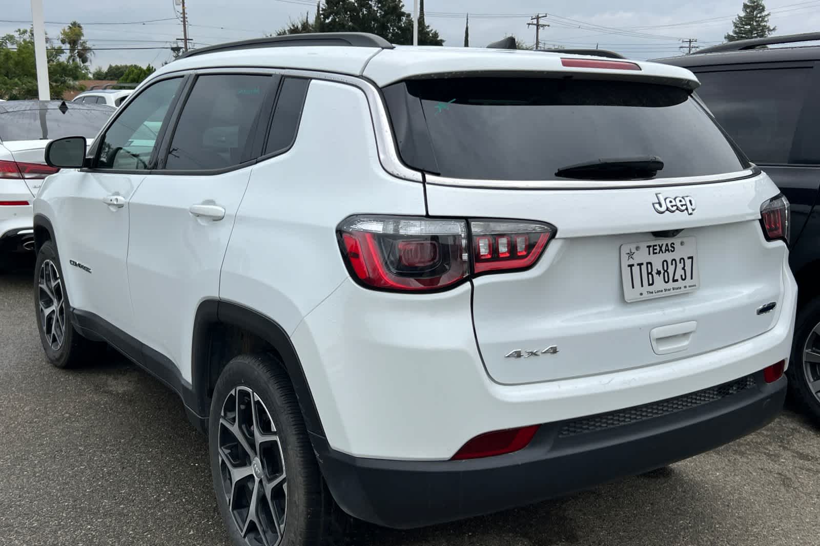 Thumbnail: 2024 Jeep Compass - 4
