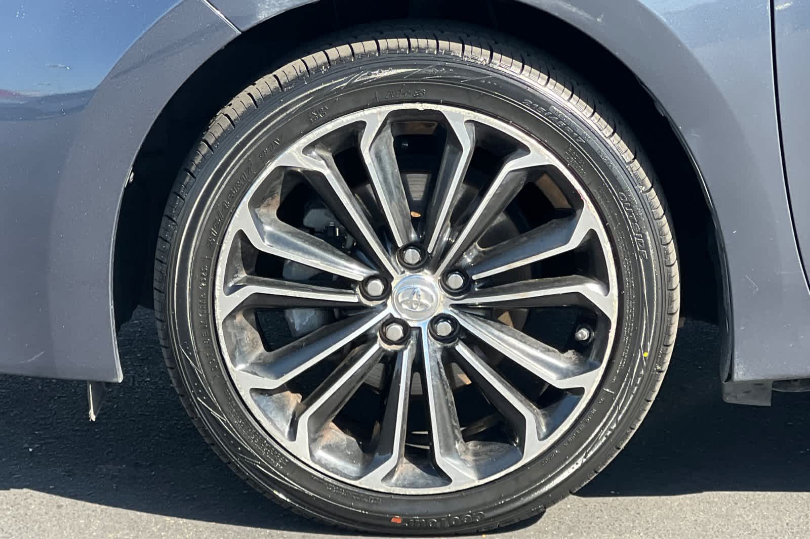 Thumbnail: 2016 Toyota Corolla - 28