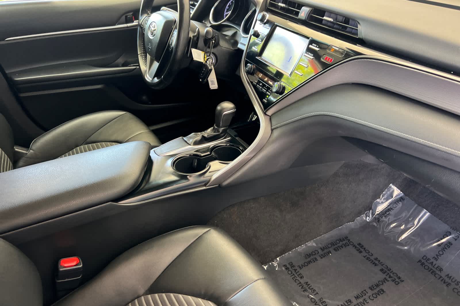 Thumbnail: 2019 Toyota Camry - 15