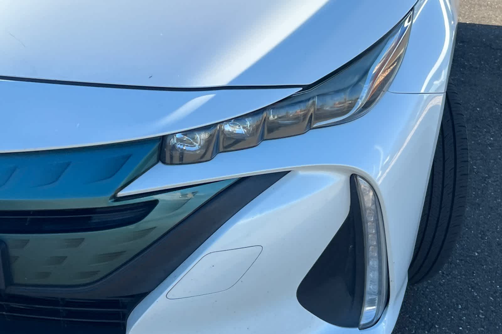 Thumbnail: 2018 Toyota Prius Prime - 11