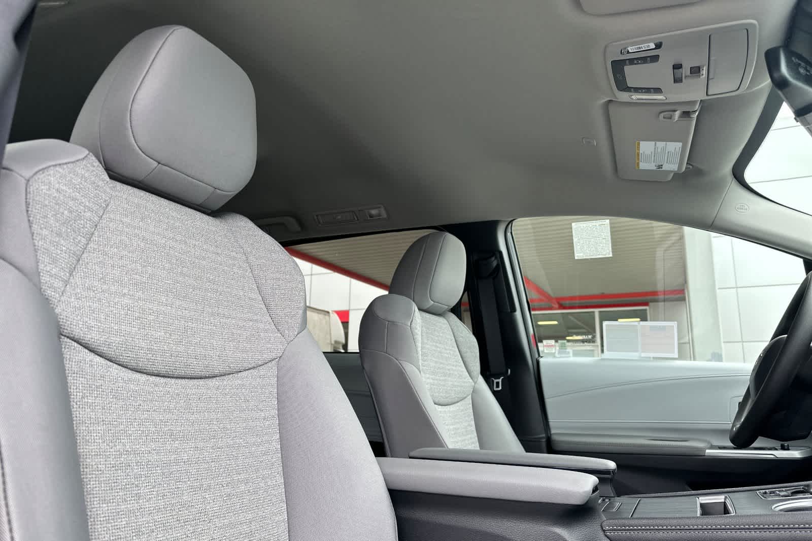 Thumbnail: 2026 Toyota Sienna - 19