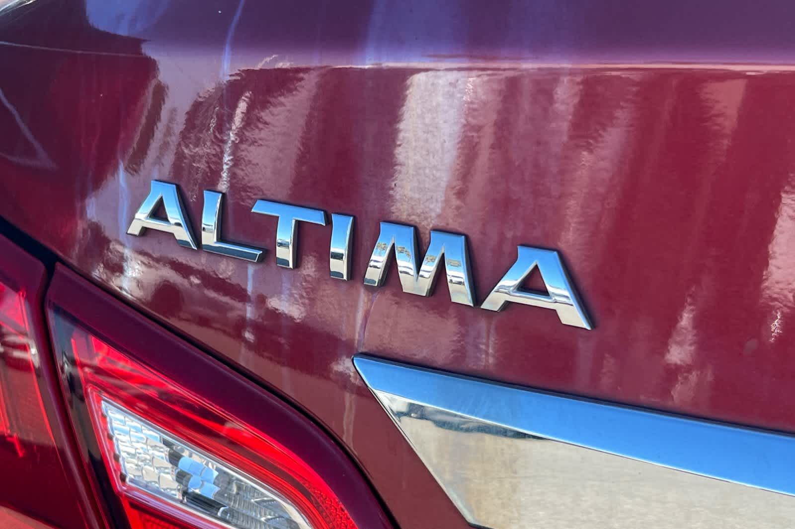 2016 Nissan Altima S 8