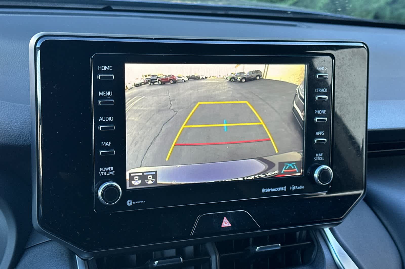 Thumbnail: 2022 Toyota Venza - 20