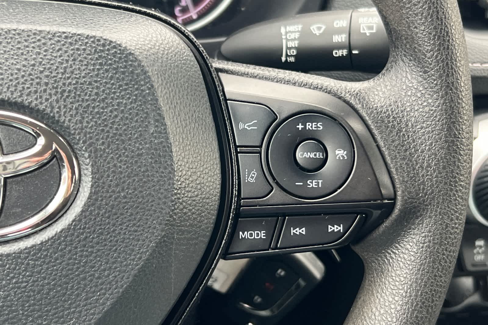 Thumbnail: 2024 Toyota RAV4 - 26