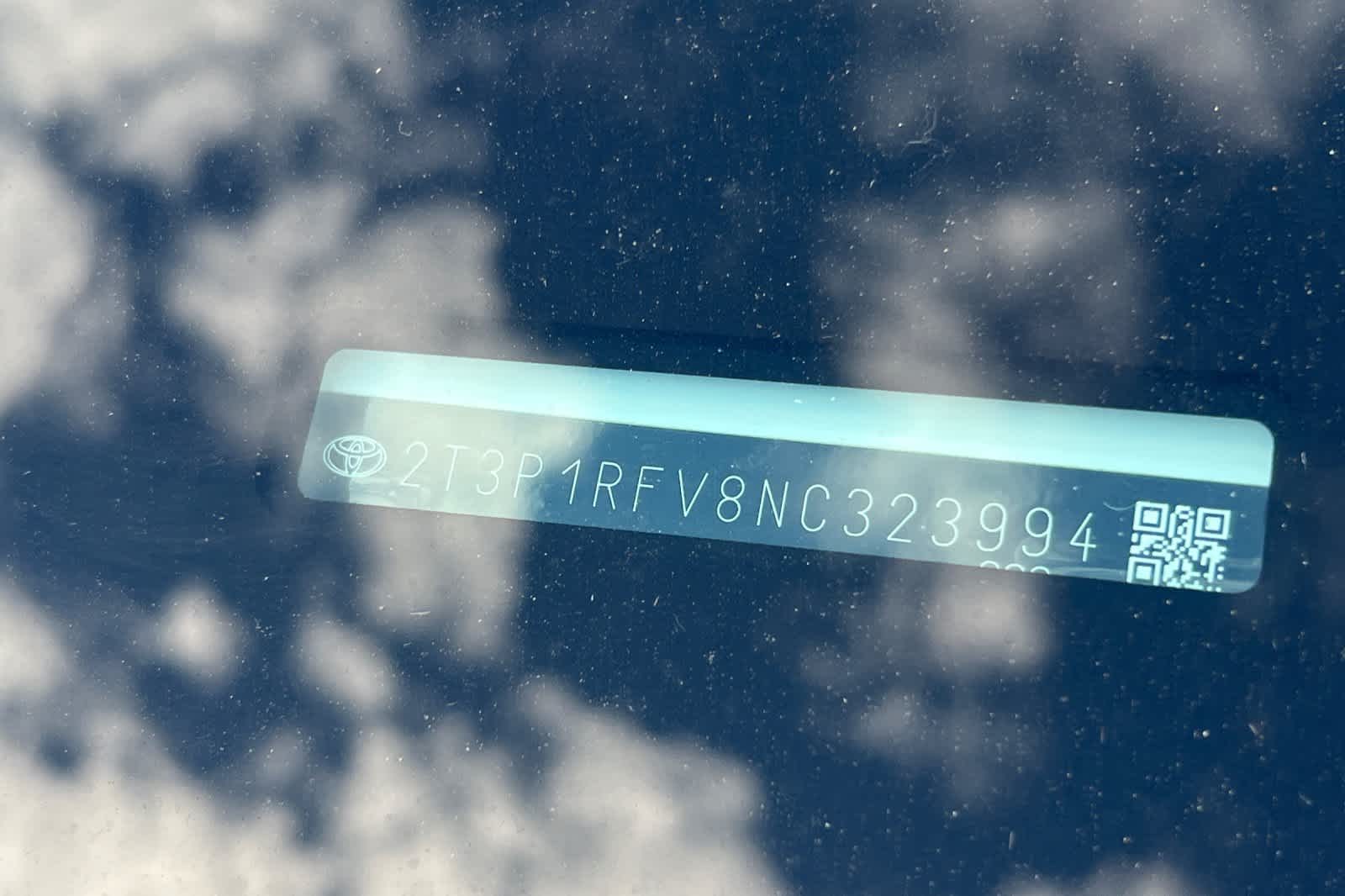 Thumbnail: 2022 Toyota RAV4 - 23