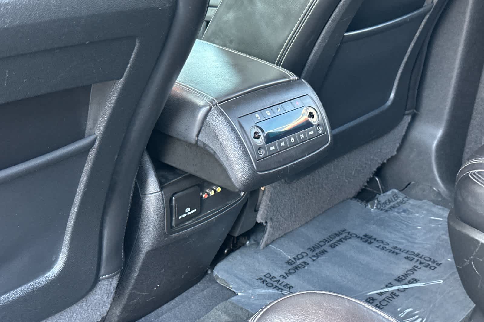 Thumbnail: 2013 Chevrolet Traverse - 14