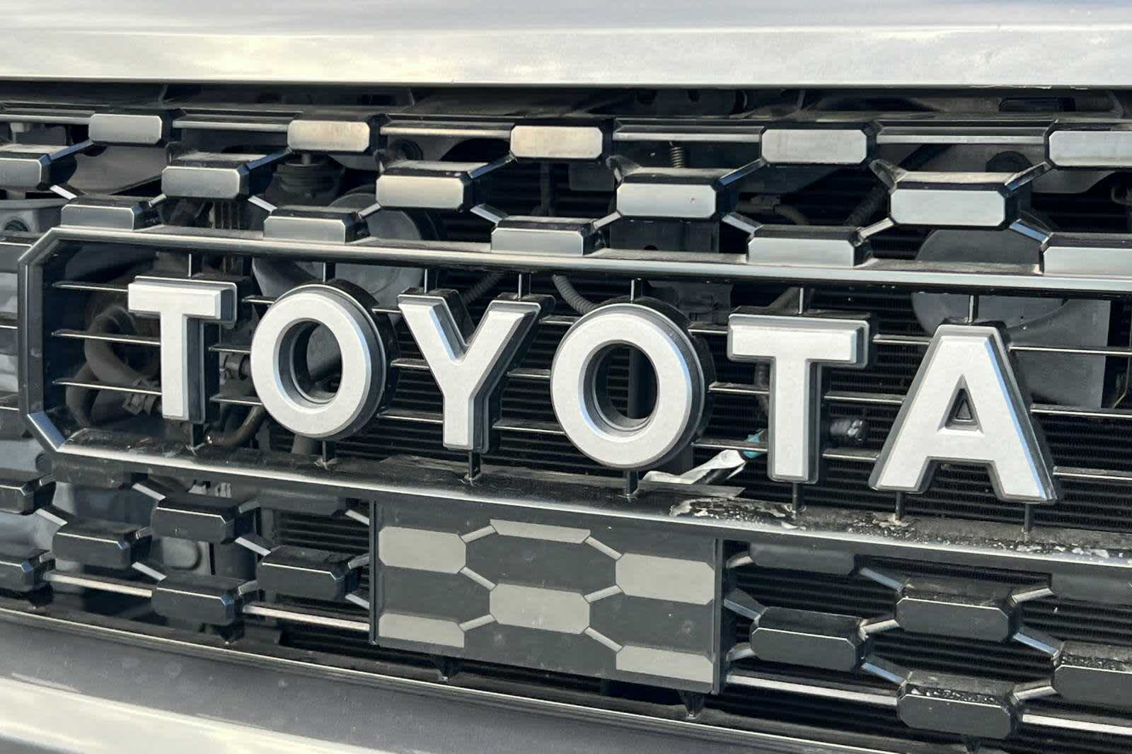 2018 Toyota Tundra Limited 11