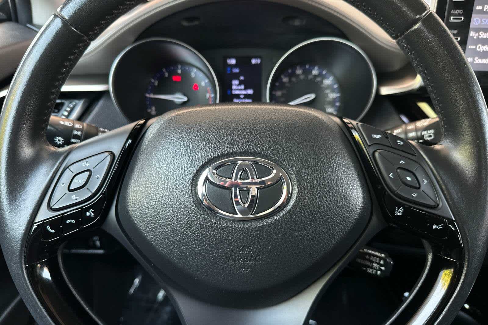 Thumbnail: 2020 Toyota C-HR - 24