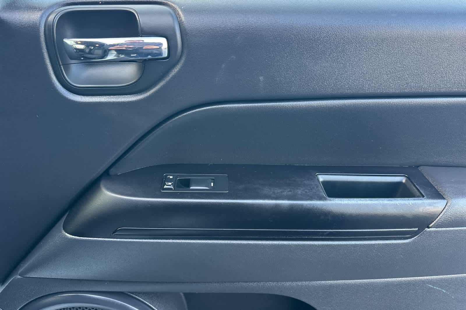 Thumbnail: 2017 Jeep Compass - 19