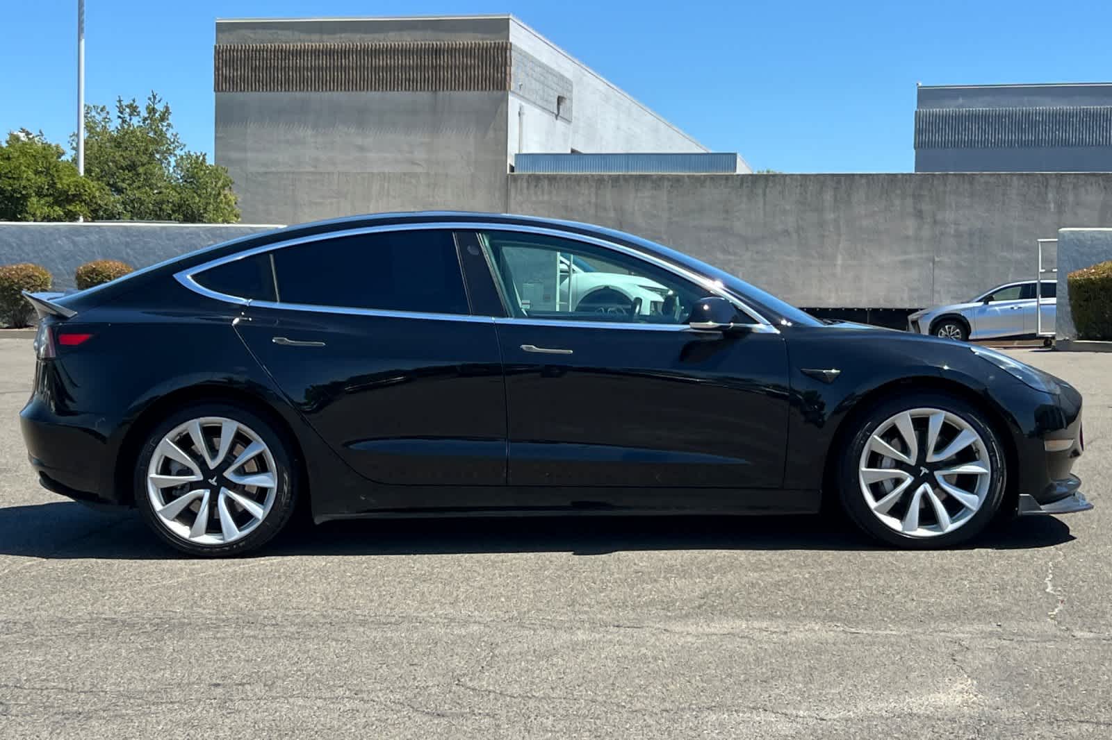 Thumbnail: 2018 Tesla Model 3 - 6