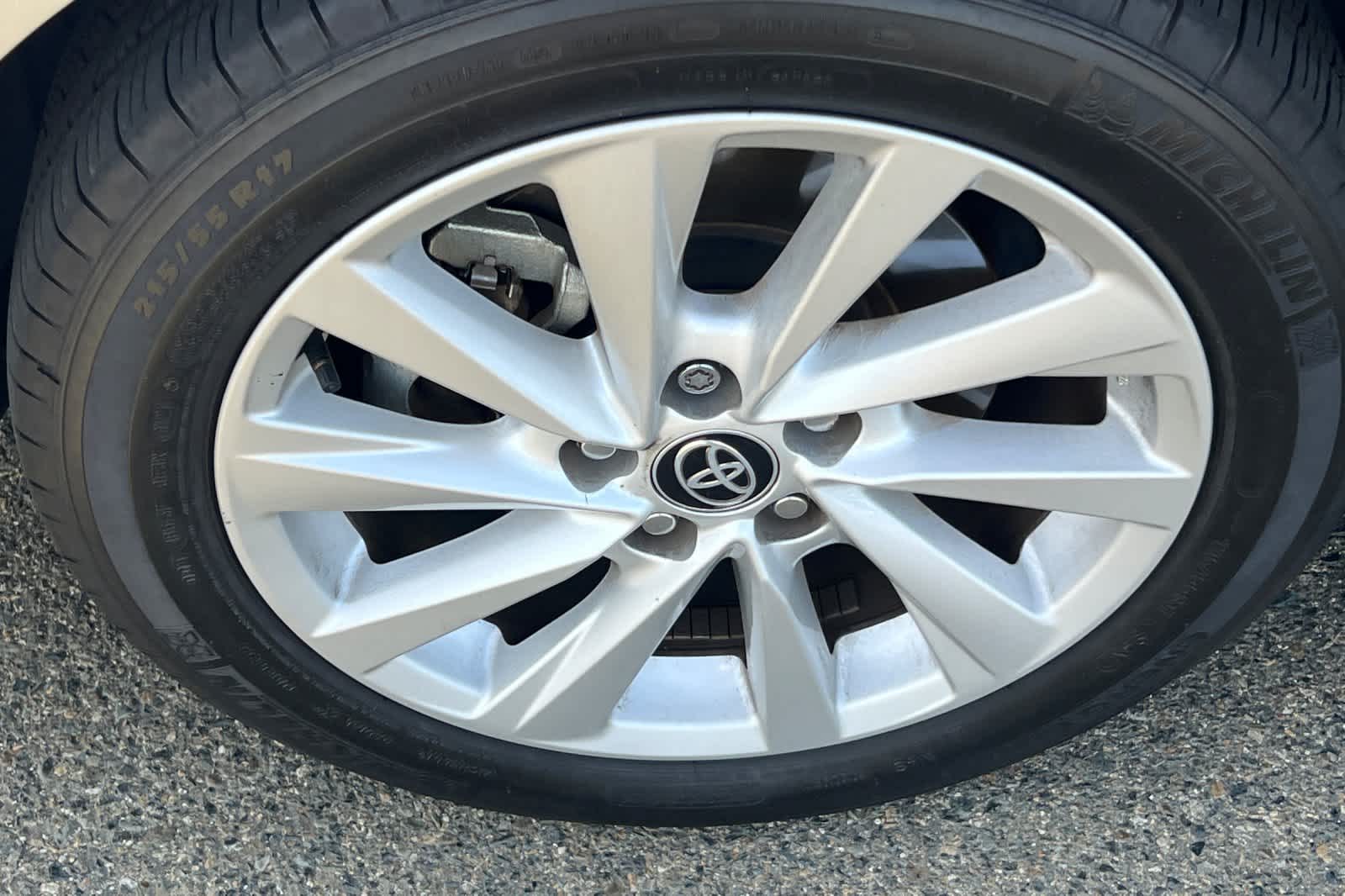 Thumbnail: 2024 Toyota Camry - 21