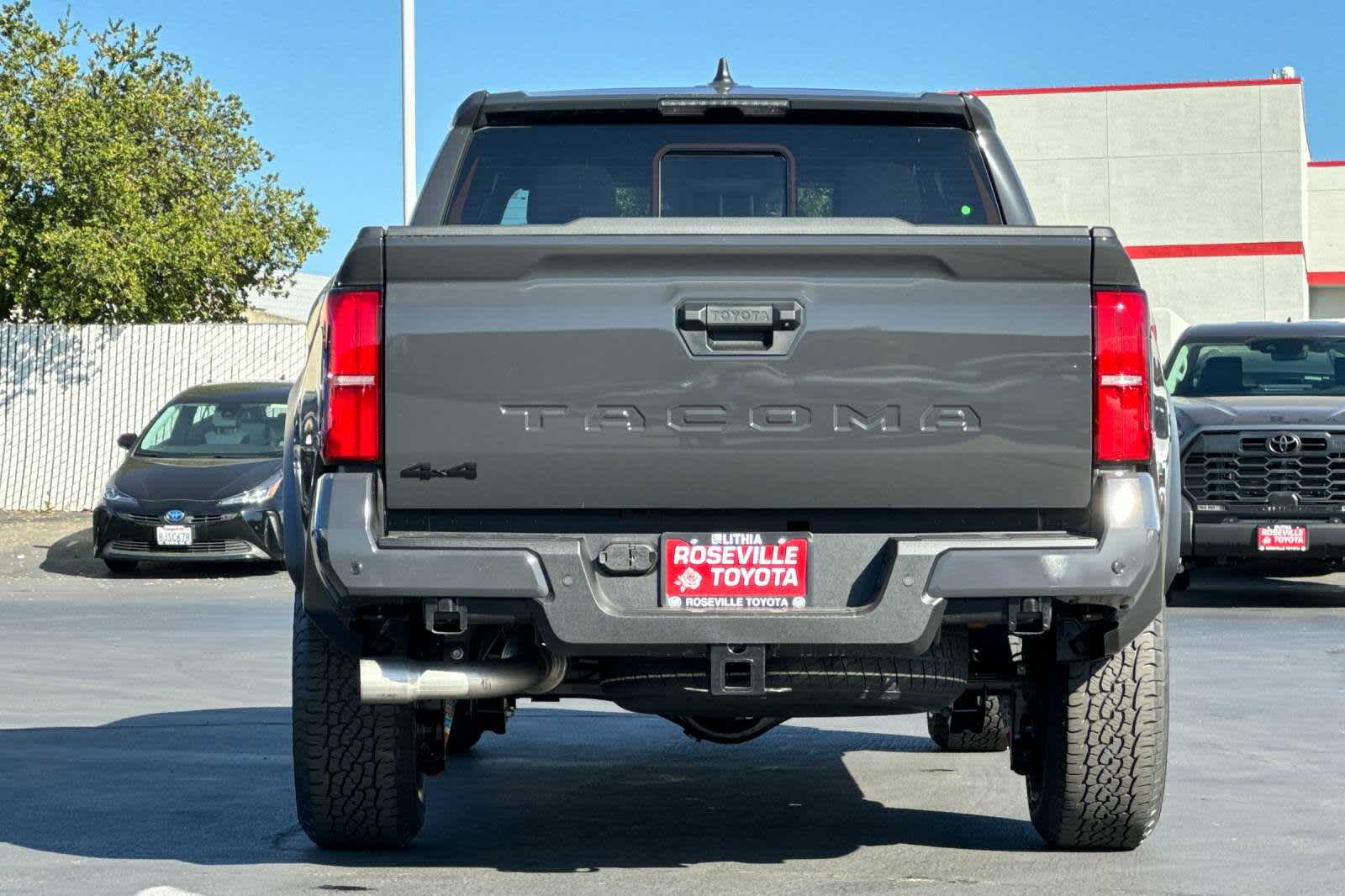 2024 Toyota Tacoma TRD Off-Road 7