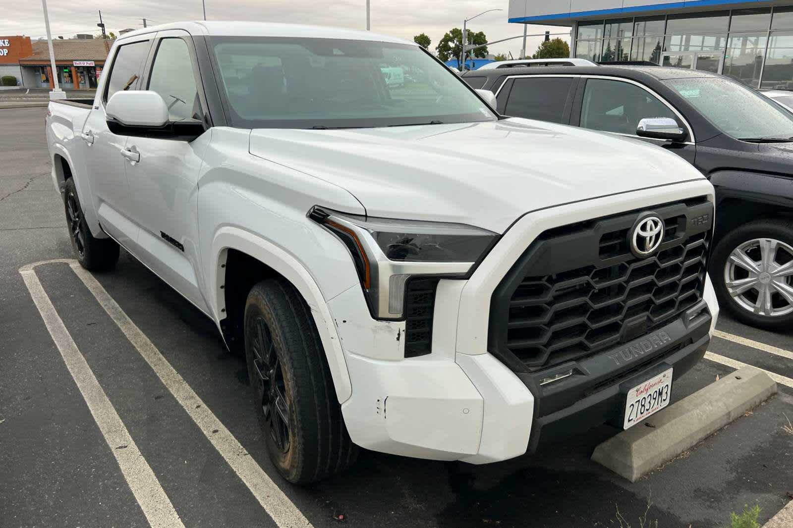 Thumbnail: 2022 Toyota Tundra - 3