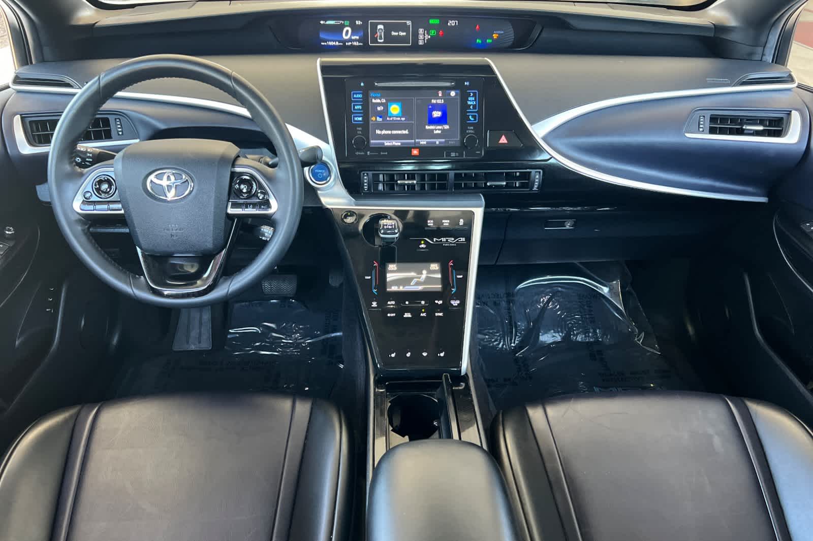 Thumbnail: 2017 Toyota Mirai - 3