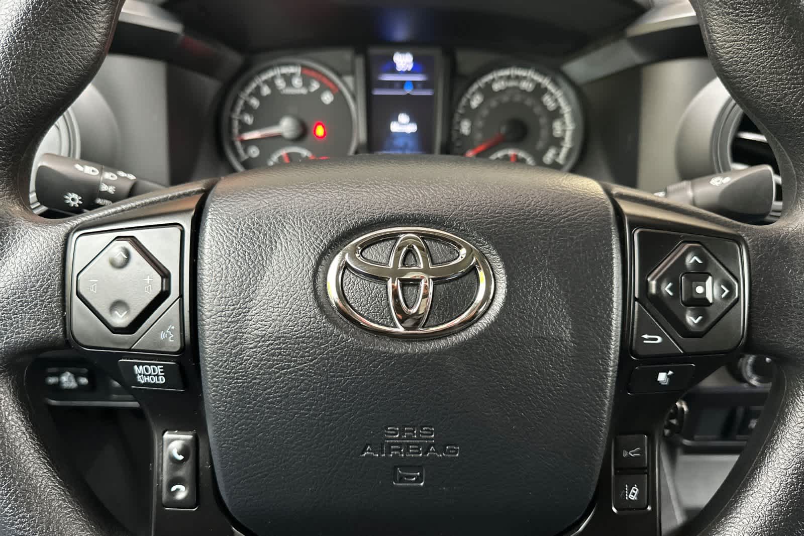 Thumbnail: 2023 Toyota Tacoma - 22