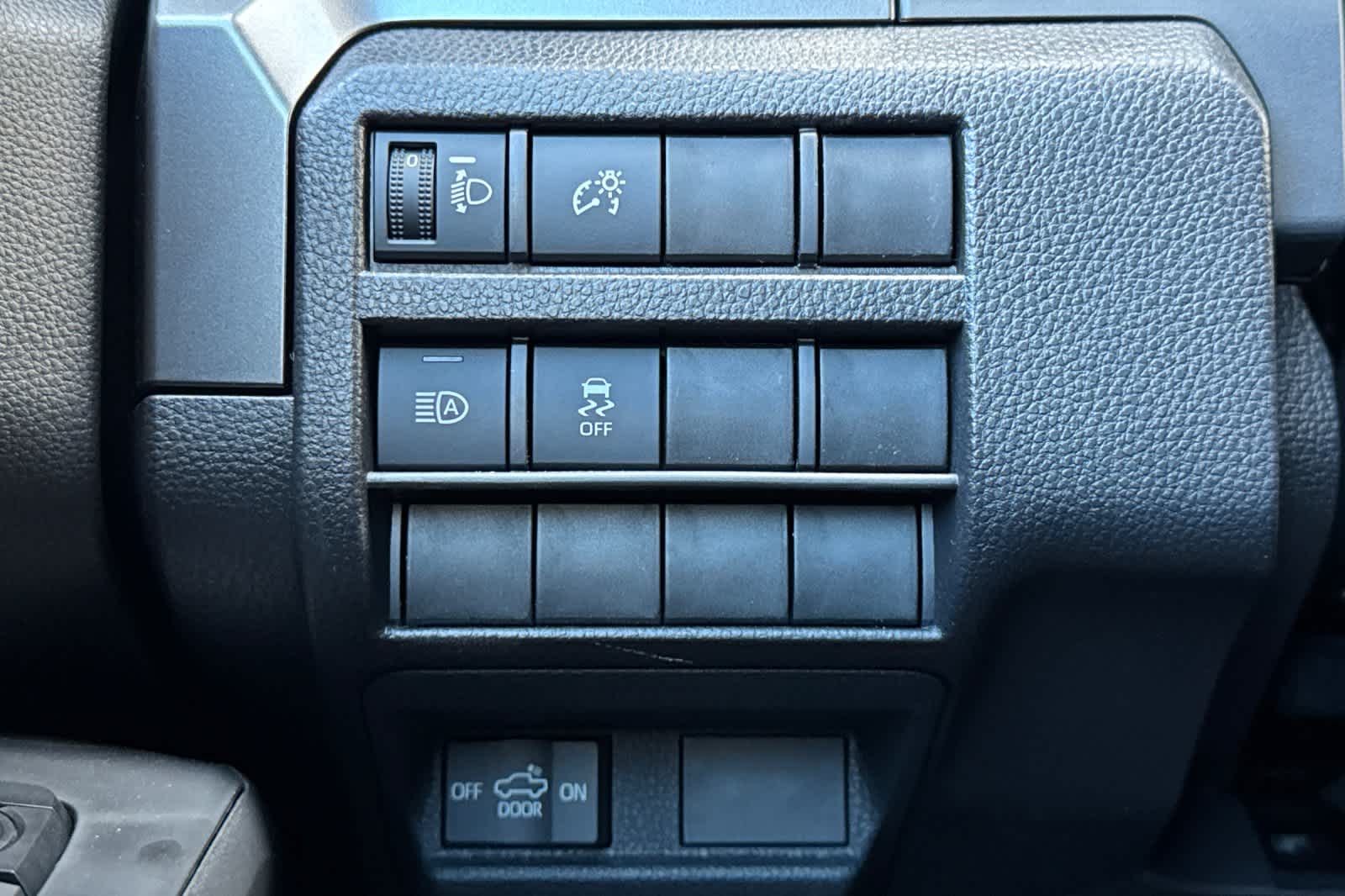 Thumbnail: 2025 Toyota Tacoma - 28