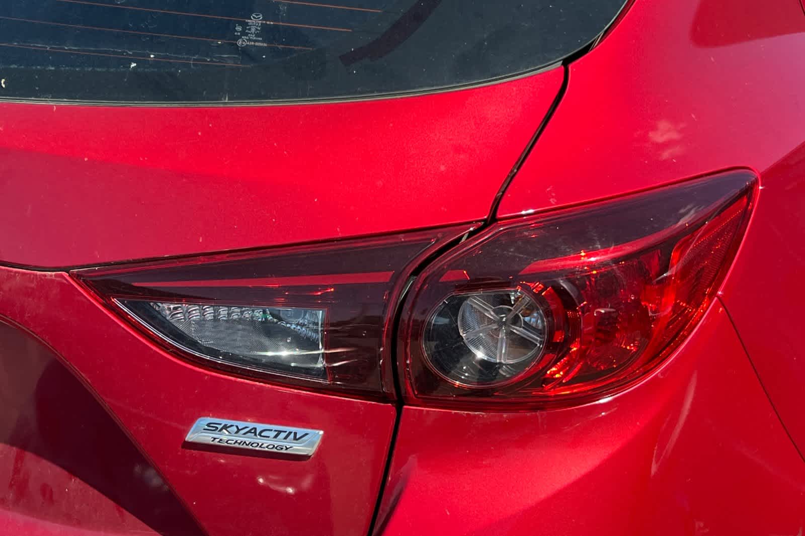 Thumbnail: 2015 Mazda Mazda3 - 18