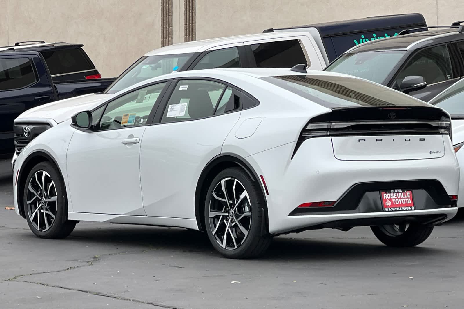 Thumbnail: 2026 Toyota Prius - 6