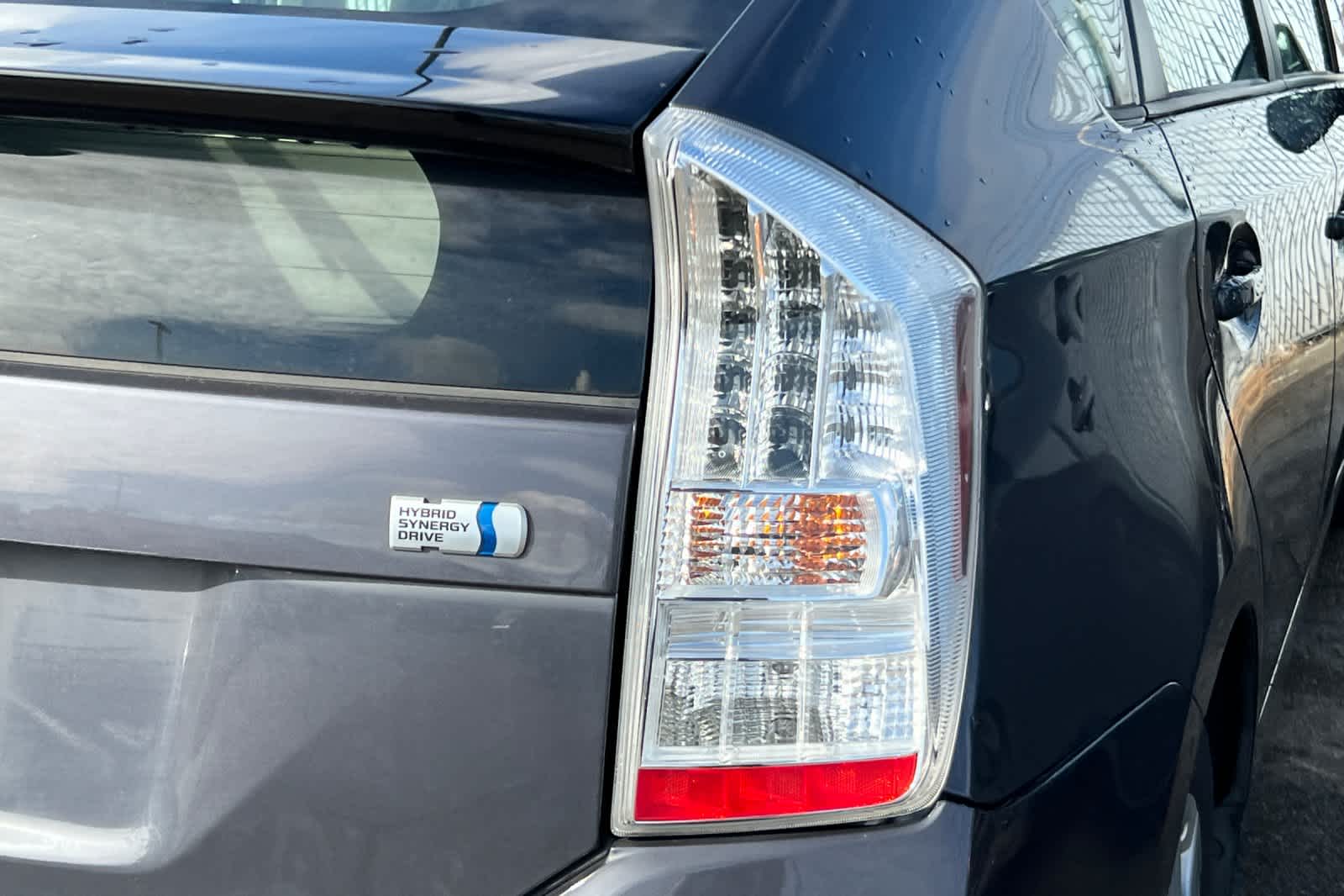 Thumbnail: 2011 Toyota Prius - 16