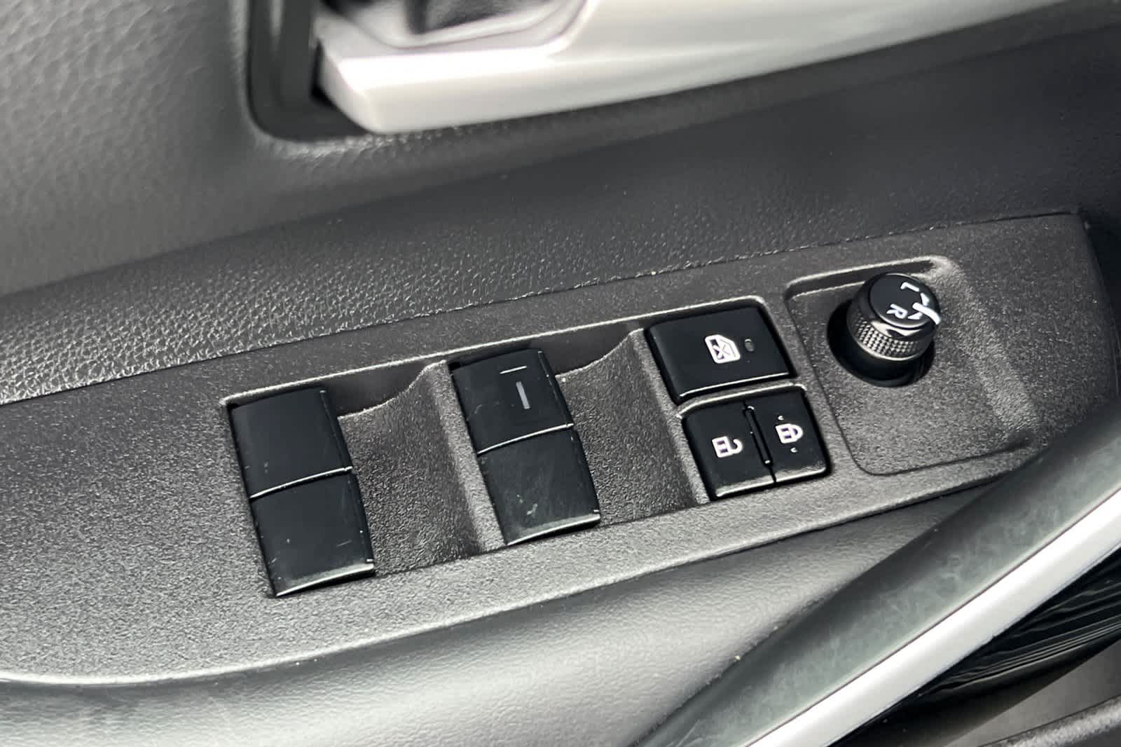 Thumbnail: 2024 Toyota Corolla - 13