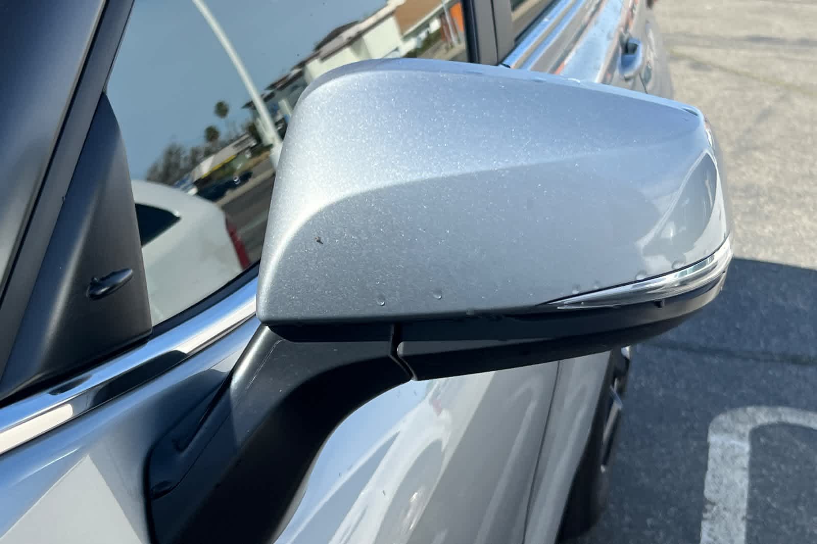 Thumbnail: 2023 Toyota Highlander - 21