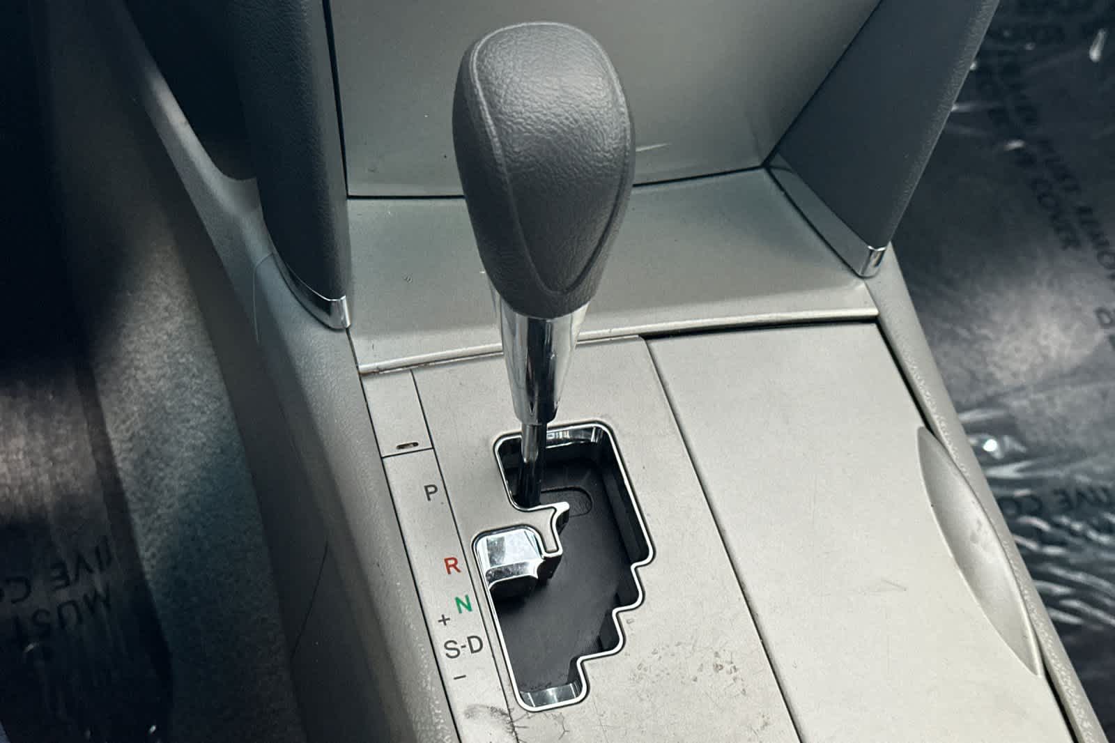 Thumbnail: 2011 Toyota Camry - 21